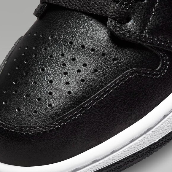 7W/5.5M - [NEW] Women's Air Jordan 1 Mid Shoes White DV0991-001 - Picture 7 of 8